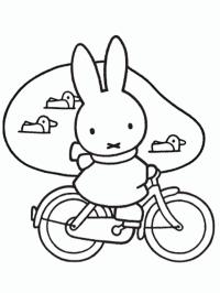 Miffy på cyklen