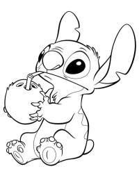 Stitch drikker fra en kokosnød